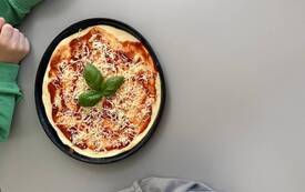 klasy III w ZZO i warsztaty w Pizzerii Bazylia 1.jpeg