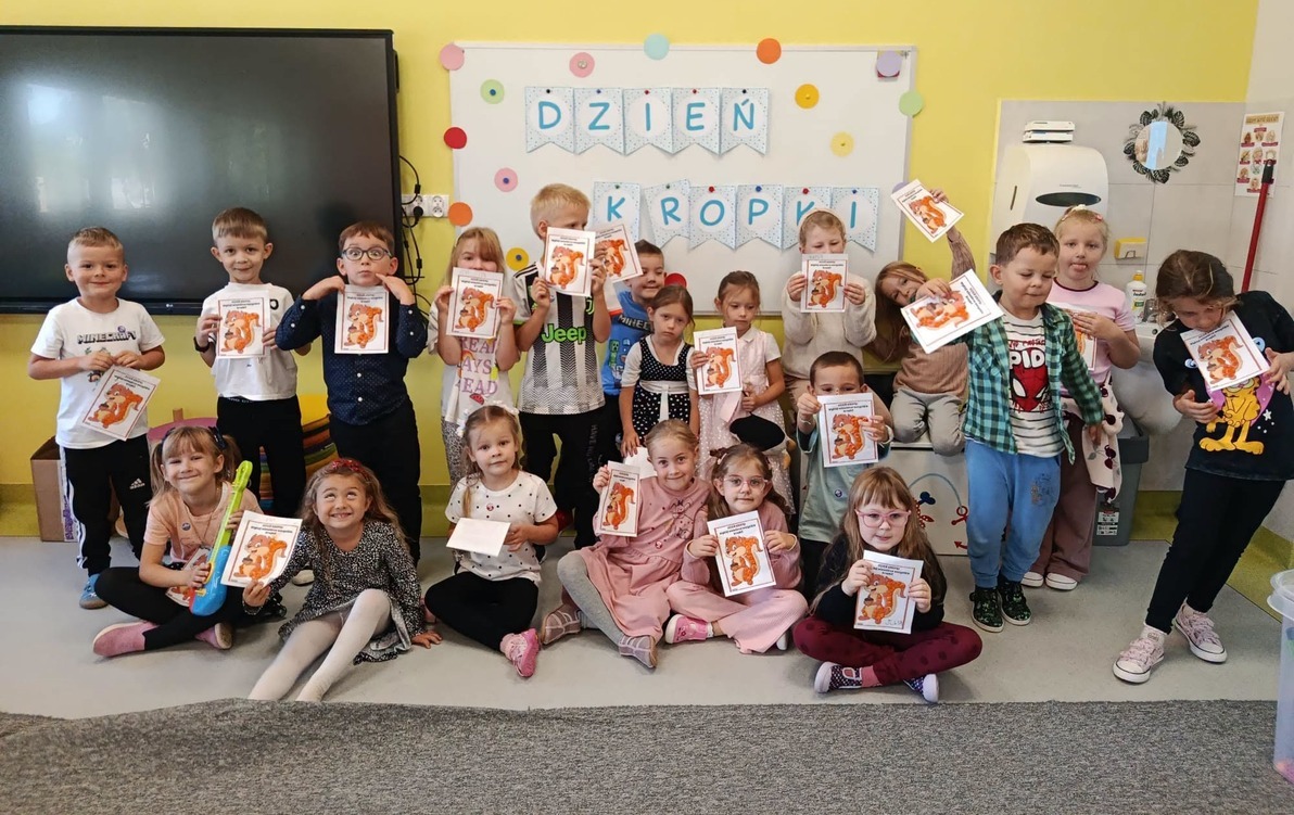 grupa dzieci przedszkolnych