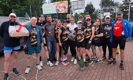 grupa biegaczy